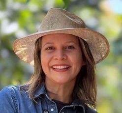 Dra. Grazielle Furtado Moreira